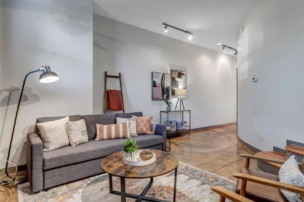 Modern, Insta-Worthy 2B Townhome In Walkable Springfield! Джэксонвиль Экстерьер фото