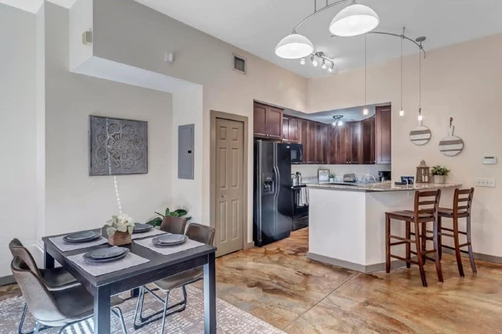 Modern, Insta-Worthy 2B Townhome In Walkable Springfield! Джэксонвиль Экстерьер фото